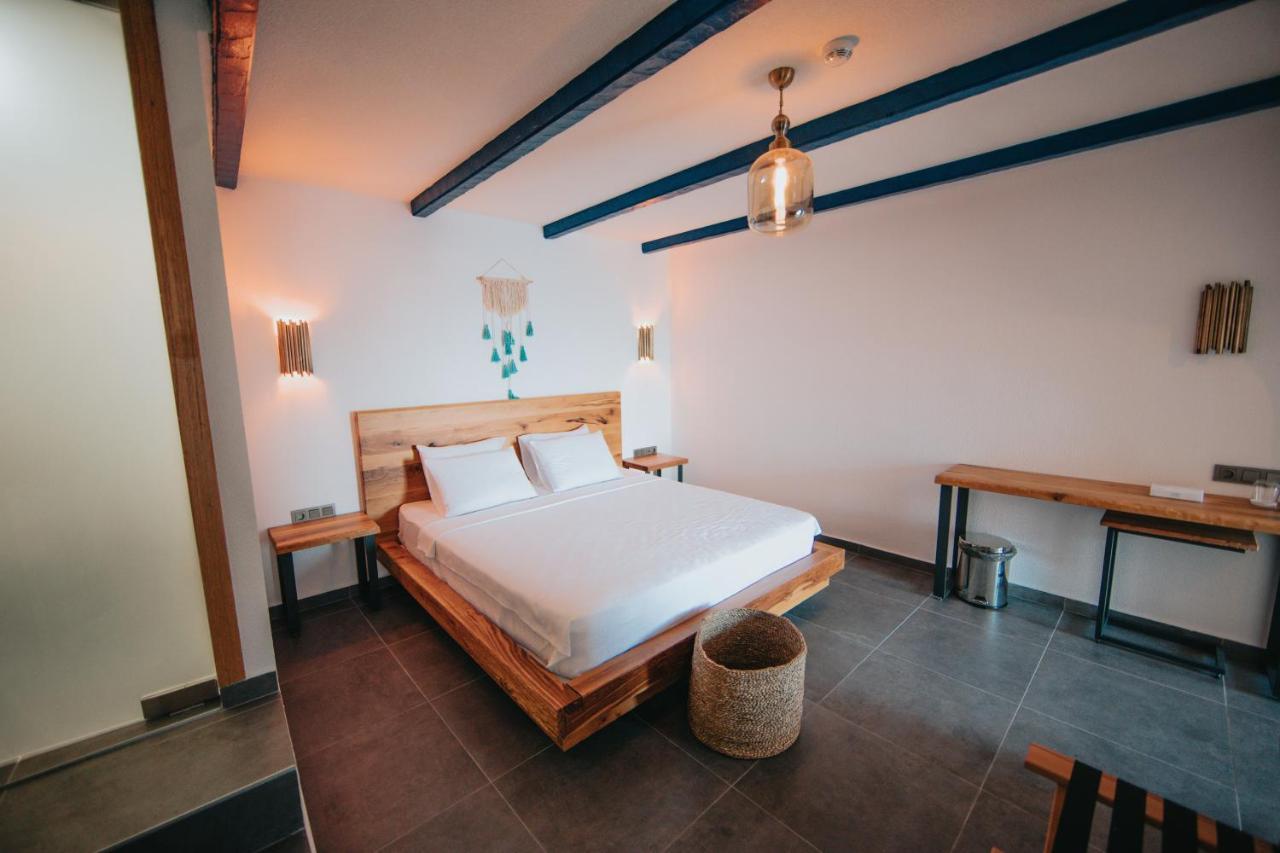 Hotel Bueyuekada Loc'Ada Adalar Esterno foto