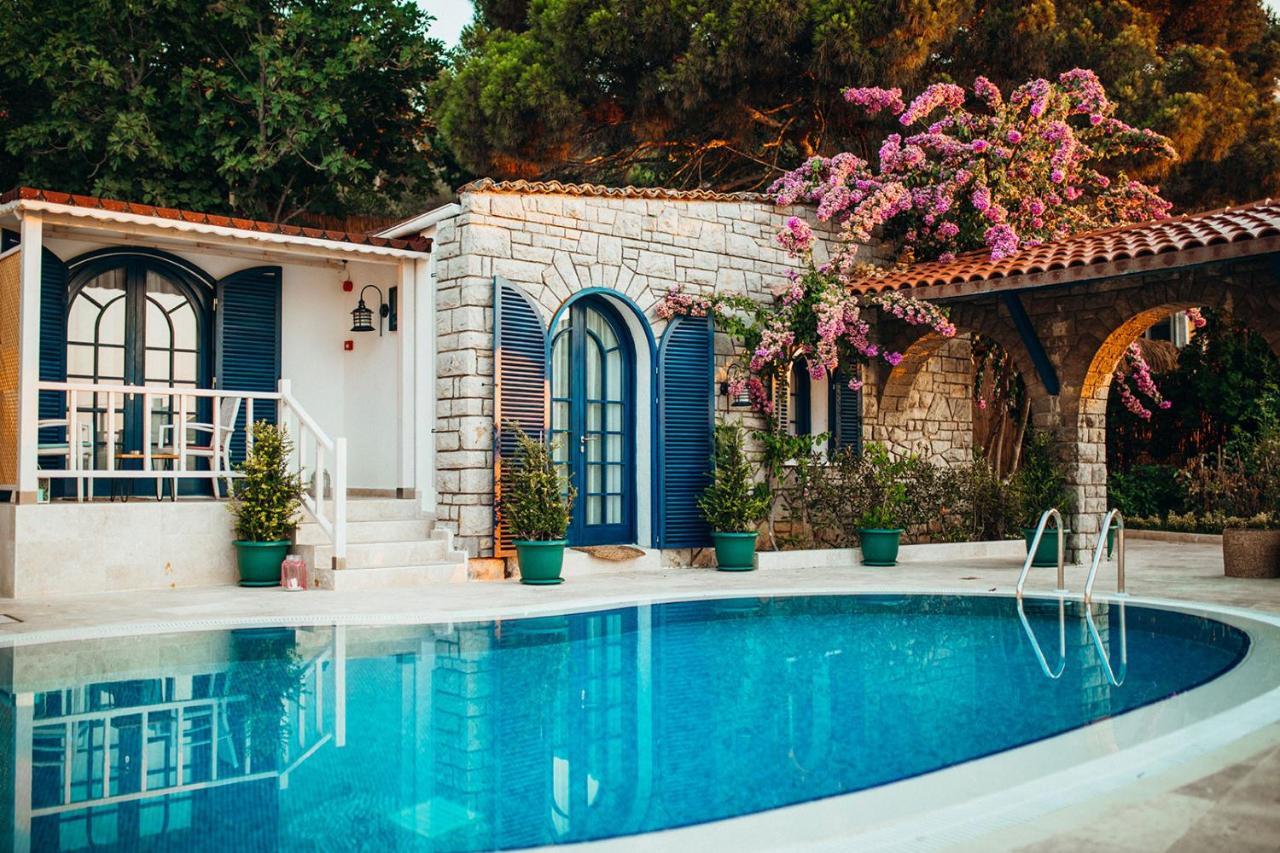 Hotel Bueyuekada Loc'Ada Adalar Esterno foto