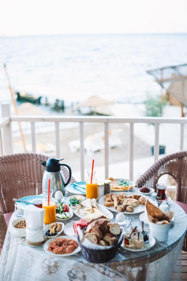 Hotel Bueyuekada Loc'Ada Adalar Esterno foto